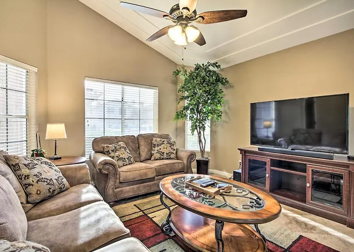 Pool, Hot Tub & Golf Course View: Oasis! Glendale