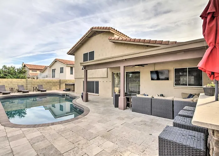 Pool, Hot Tub & Golf Course View: Oasis! * Glendale